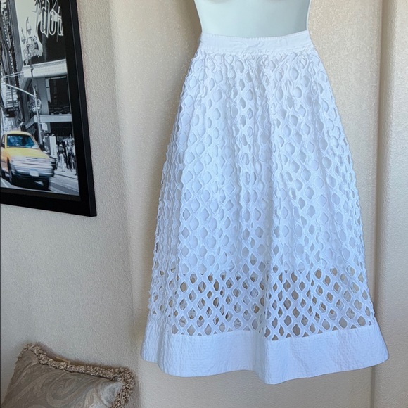 FLOREAT ANTHROPOLOGIE White Mesh Eyelet Skirt, Midi. 6 - Picture 4 of 15